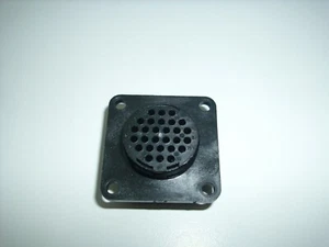 AMP Connector 205840-3 - Picture 1 of 3