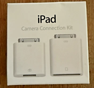 Apple iPad & iPad 2 Camera Connection Kit MC531ZM/A Camera Connect /5D Card Read - Image 1 of 4