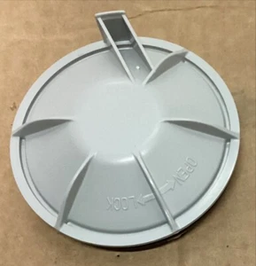 10-14 SUBARU OUTBACK LOW BEAM HEADLIGHT BULB BACK REAR COVER CAP OEM BRAND NEW - Picture 1 of 2