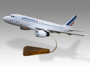 Airbus A319 Air France Desk Wood Airplane New Model Small Scale 1/130 - Picture 1 of 12