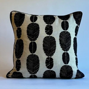 Pillow Cover Atelier YL 22 x 22inches NWT - Picture 1 of 8