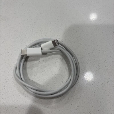 Apple 1m USB-C to Lightning Cable - White - Image 1 of 3