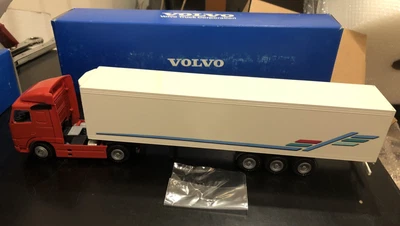 Conrad #4608 Volvo FH12 4x2 Van Truck Semi Trailer 1:50 - Diecast Boxed - READ - Image 1 of 4