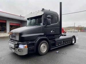 Tekno 82616 Scania Torpedo Trattore Solo 4X2 " Combemale " (F) 200/227 - Foto 1 di 7