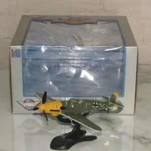 AIR SIGNATURE Messerschmitt BF109 YELLOW NOSE Diecast Plane 1/48 Boxed excellent - Picture 1 of 8
