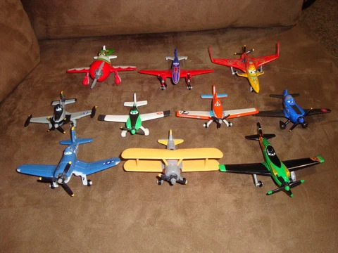 Mattel Disney Pixar Planes, Skipper Riley, Bulldog, Ned, Lead Bottom, and more Cover