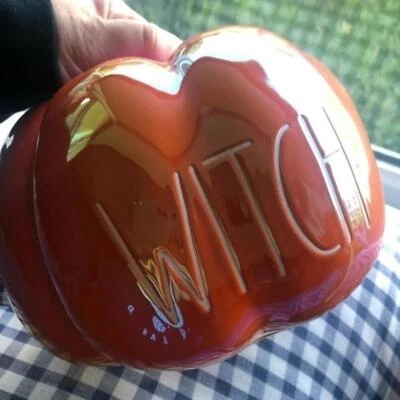 Encantadora decoración de calabaza de cerámica - 'BRUJA' Foto 1 de 3