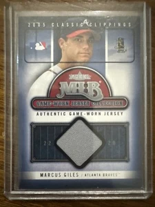 Camiseta Fleer Classic Clipings MLB 2005 usada en juegos colección Marcus Giles #33 - Imagen 1 de 2