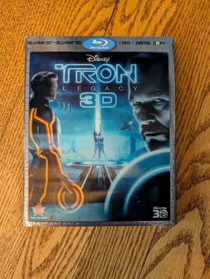 Tron Legacy 3D Blu ray and DVD Set Lenticular Slipcover  - Image 1 of 4