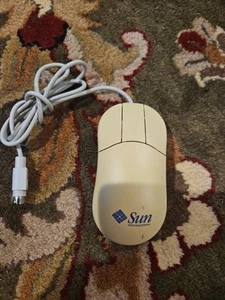 Sun Microsystems 370-3631 Type-6 Mouse, Mini-Din Connector, 3 Button - YELLOWED - Photo 1/5