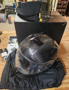 Scorpion EXO Carbon Helmet Size XXXL - New / Has Scuffs From Drop 2 Floor - Foto 1 di 7