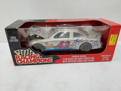 1:18 SCALE DIE-CAST RACING CHAMPIONS #43(133303-A32 J5) - Image 1 of 4