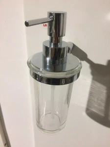 LINEABETA 55006.8/1 SUPPORTO CROMO, CON CONTENITORE GEL O SAPONE LIQUIDO, VETRO - Picture 1 of 1