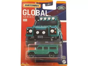 LAND ROVER Defender 110 - green - MATCHBOX 1:64 - Bild 1 von 6