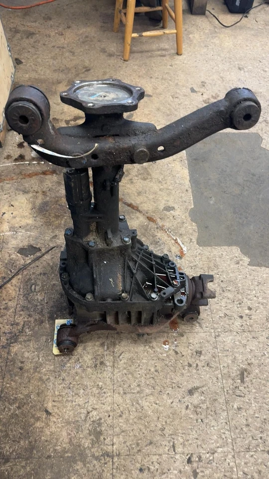 07-13 CHEVY SILVERADO 1500 CARRIER/DIFFERENTIAL NEW STYLE 3.73 RATIO OPT GT4 Foto 1 de 4