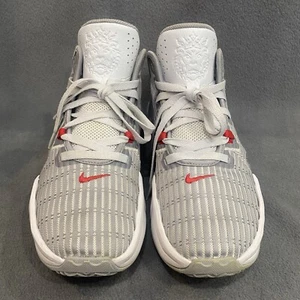 Nike Men’s Lebron Witness 6 Gray Red Athletic Sneakers Shoe Size 9.5 #CZ4052-003 - Picture 1 of 7