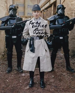 DENISE GOUGH signed Autogramm 20x25cm STAR WARS ANDOR in Person autograph ACOA - Bild 1 von 1