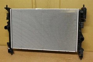 13486481 Radiator New genuine Vauxhall part - Picture 1 of 4
