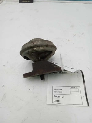 1989 ISUZU TROOPER ll EGR VALVE USED OEM CYM 17086720 - Image 1 of 4