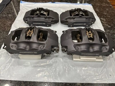 2018 Porsche 718 Cayman Base Brake Calipers Foto 1 de 4