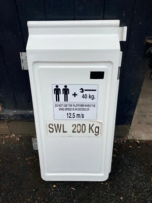 Versalift access platform cherry picker walk in door - Image 1 of 4