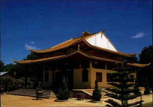 VIETNAM Postkarte Việt Nam Postcard Truc Lam Pagoda Dalat, Pagode Bauwerk Asien - Afbeelding 1 van 2