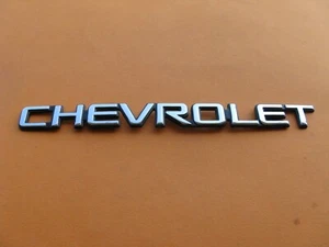 97 98 99 00 01 02 03 04 05 CHEVROLET VENTURE REAR EMBLEM LOGO BADGE SIGN A34222 - Picture 1 of 4