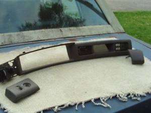 1997 1998 LINCOLN MARK VIII BROWN CENTER DASH COVER WITH SWITCHES AND END COVER - Picture 1 of 7