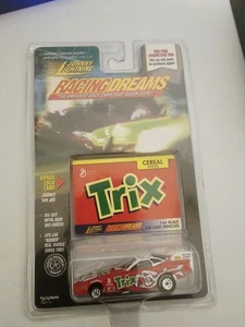 Coche diecast Johnny Lightning Racing Dreams: Trix Cereal Series 1:64 - Imagen 1 de 2