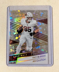 Trey McBride #3/3 SSP 2025 NFL Revolution Cardinals - Bild 1 von 2