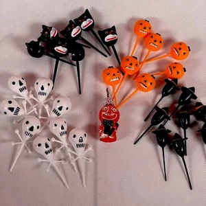 Vintage Halloween Cupcake Picks und Ornament von 30 Kürbis Skelett Hexe A5 - Bild 1 von 6