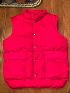 VTG  NEW Woolrich Quilted Insulated Goose Down Vest Men’s Size M Sheep Snaps USA - Picture 1 of 11