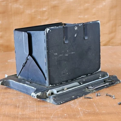 Graflex Crown Speed Graphic 4X5 Graflok Back Fresnel GG Hood 100% complete - Image 1 of 4