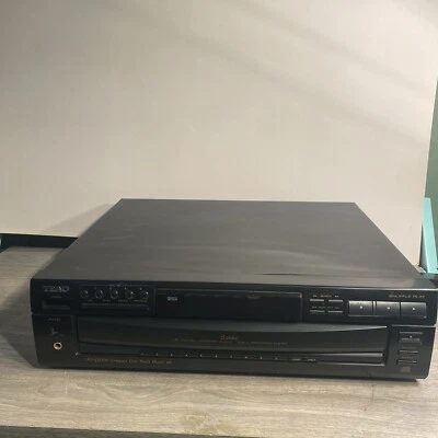 TEAC PD-D2500 Compact 5 Disc Changer CD Player Parts/Repair Read - Image 1 of 4