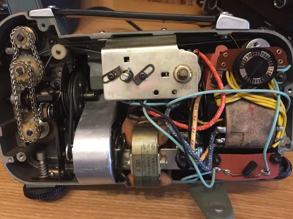 SEKONIC 80P KIT 4 CINGHIE MOTORE/BOBINA TRASCINAMENTO DX -SX /BRACCIO ANT. - Immagine 1 di 1