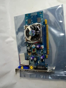 PNY NVIDIA GeForce 8400 GS 256MB DDR2 PCIe x16 Video Graphics Card - Picture 1 of 6