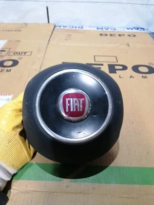 AIRBAG VOLANTE PER FIAT 500 X Serie 07356350950 (15>) - Immagine 1 di 4