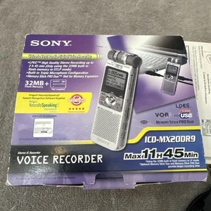 SONY Handheld Mini Digital Voice Recorder ICD-MX20 Bundle Headphones Microphones - Picture 1 of 9