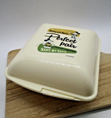 Skater Disney ONIGIRI Форма Onigirazu Ланч Бокс Бенто сделано в ЯПОНИИ редкая - Изображение 1 из 4