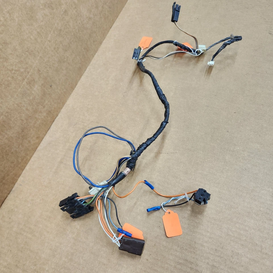 Arnés de cableado actuador cerradura puerta Corvette 84-89 C4 puerta izquierda 85' Foto 1 de 4