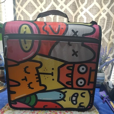 Case It 3" Zip Tab Deluxe Funny Critters Expanding File Binder w/Handle & Strap - Image 1 of 4