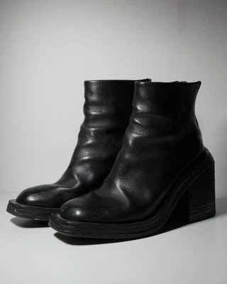 Botas de couro Marsell 38 (grandes) - Imagem 1 de 4