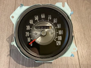 1970 Oldsmobile Cutlass 442  Floor shift Speedometer Red Hi beam Restored - Picture 1 of 7