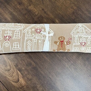 POTTERY BARN GINGERBREAD VILLAGE EMBROIDERED TABLE RUNNER 18 X 108" FLAX/ MULTI - Picture 1 of 10