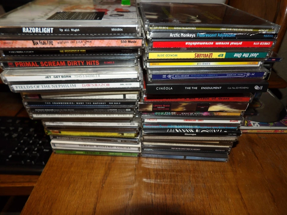 Indie/Alternative CDs * Choose pay P&P once only* Foto 1 de 1