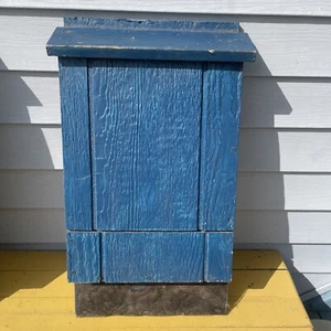 Einkammer Fledermaushaus aus Kiefer, bemalt, Mückenbekämpfung, Fledermauskasten - Bild 1 von 7