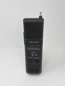 Realistischer TRC-213 3-Kanal CB Transceiver Radio Stranger Things Requisite schaltet ein - Bild 1 von 11