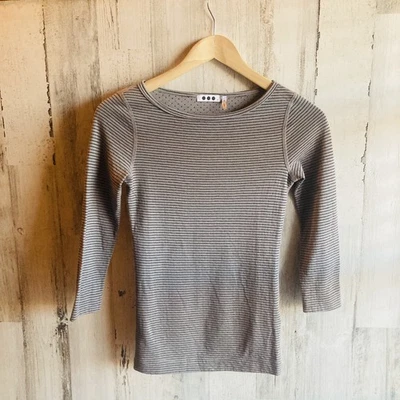 Camiseta de punto Pointelle de mezcla de algodón de tres puntos XS gris de doble capa nueva sin etiquetas Foto 1 de 4