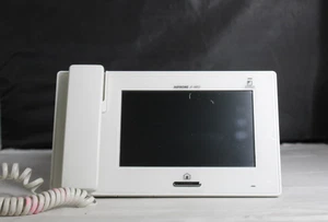 Aiphone JP-4MED Interfono 7 Pollici Touchscreen Master Station con Telefono e Supporto - Foto 1 di 7