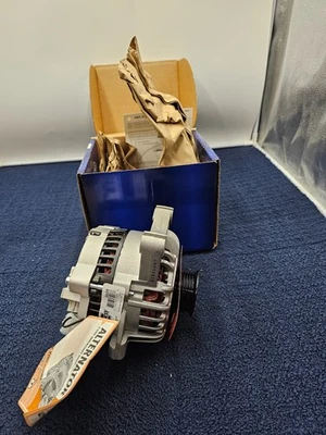 Alternador 8443A para Ford Expedition 2005-2006 Lincoln Navigator *Reman Foto 1 de 4